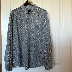 Bugatchi means button down black and white